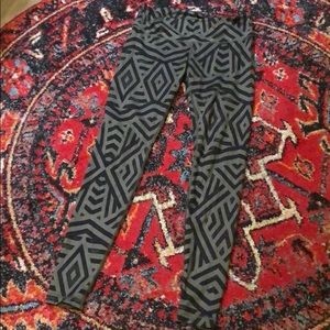 Lululemon leggings size 8